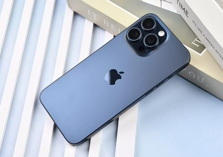 郊区苹果维修点分享iPhone 15 Pro Max屏幕更换全新实操风险 