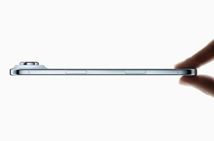 郊区苹果维修点分享iPhone 17 Air自动关机电源故障解析 