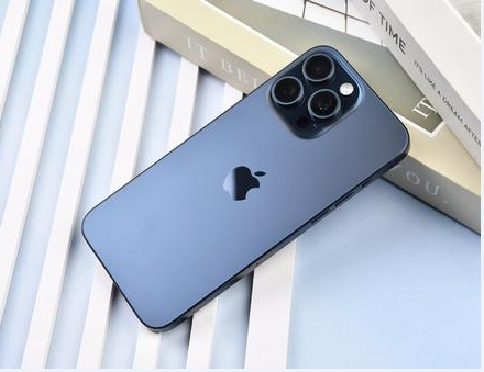 郊区苹果维修点分享iPhone15 Pro Max黑屏少见诱因梳理 